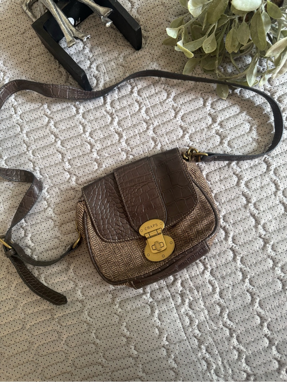 Vintage Chaps Brown and Tan Crossbody Saddle Bag with Gold-Tone Lock